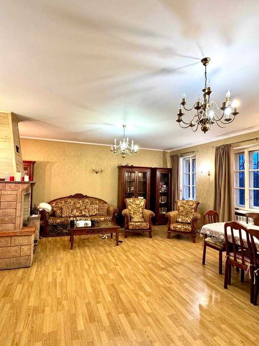 Шикарний будинок з підвалом та автономністю Морозівка Бориспіль