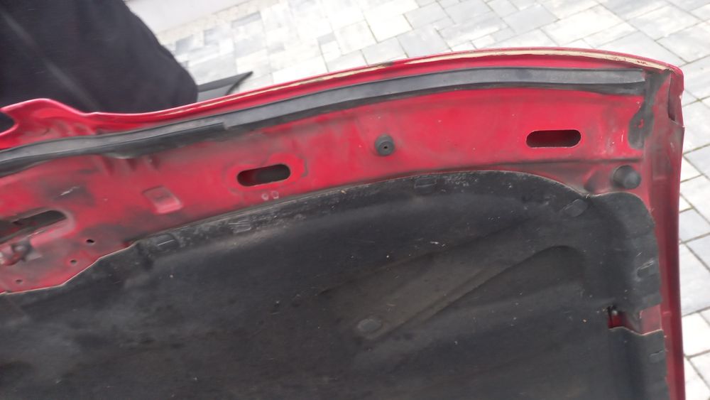 Seat Leon 1 toledo 2 maska pokrywa silnika czerwona lp3g