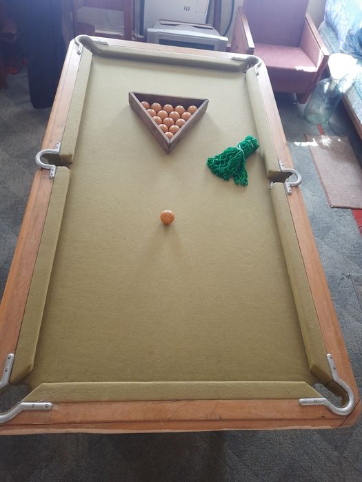 Бильярдный стол (русский)