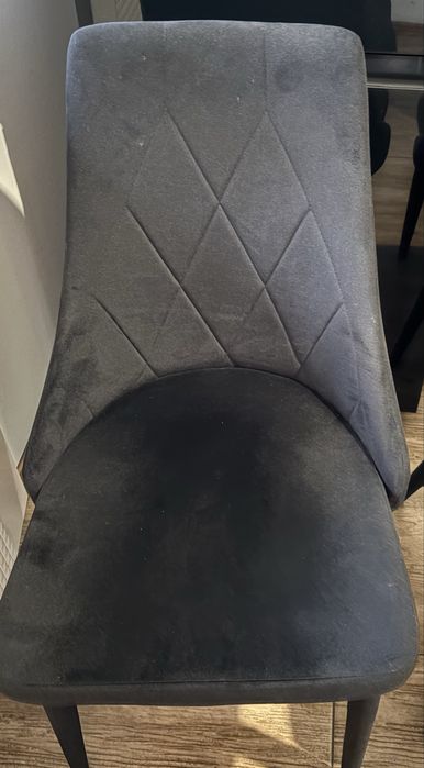 Krzesła tapicerowane