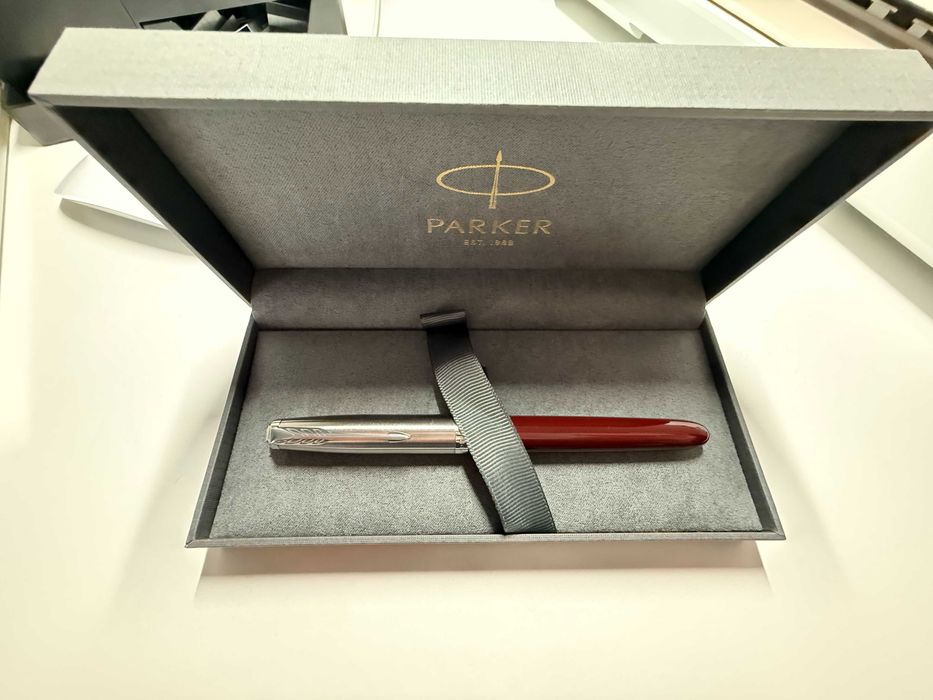 Pióro wieczne Parker 51 czerwone CT