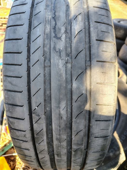 Opony Continental 235/55/18V