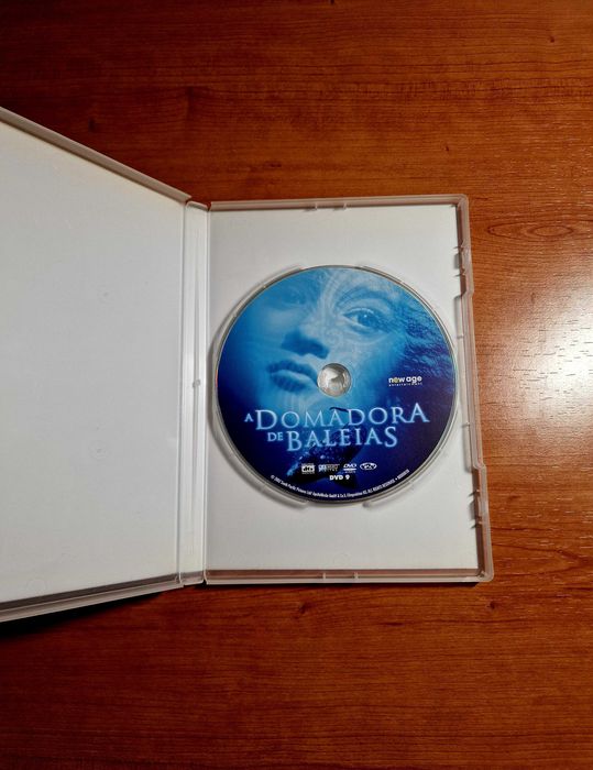 A DOMADORA DE BALEIAS (Niki Caro) Keisha Castle-Hughes/Vicky Haughton