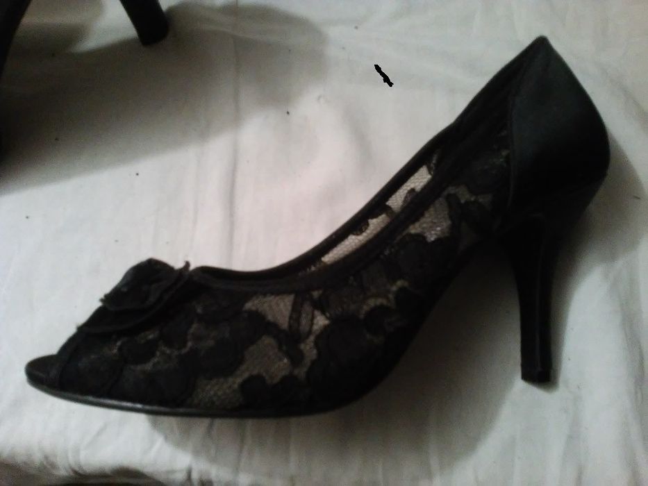 buty szpilki/platforma,koronka-nowe; granat- Tamaris od 39zł, roz.38