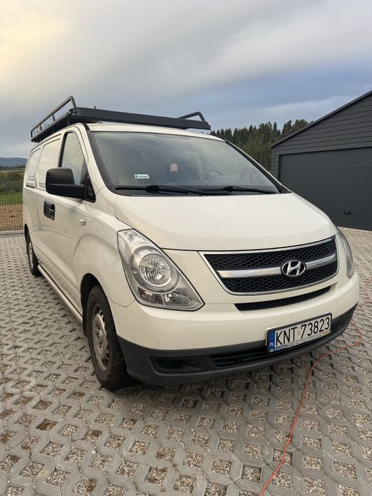 Hyundai H-1