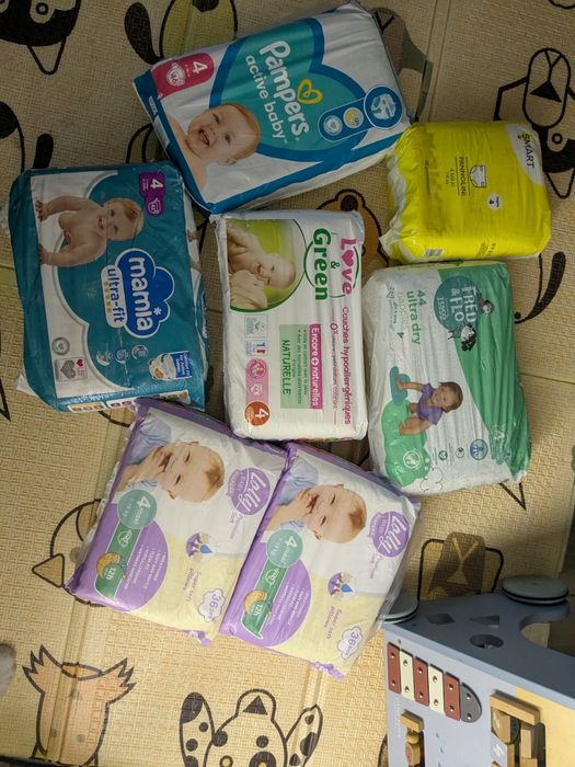 Huggies, Mimi nice,Lolly