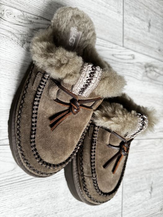 UGG мокасини жіночі