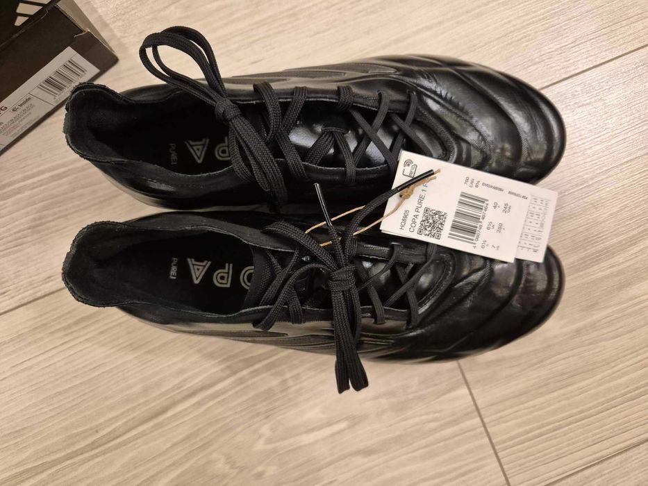 Profesjonalne piłkarskie korki Adidas Copa Pure.1 FG HQ8905 rozmiar 40