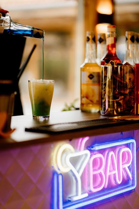 Drink bar, Obsługa & Usługi barmańskie, Barmani, Koktajl bar