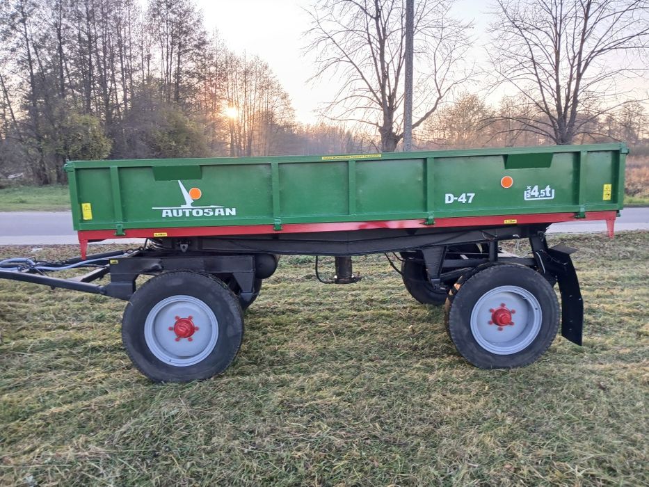 Przyczepa wywrotka d47