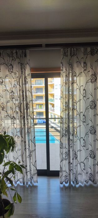 Cortinados onda com calha.