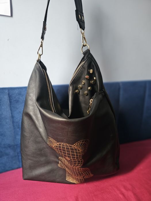 Czarna torba worek  Mis