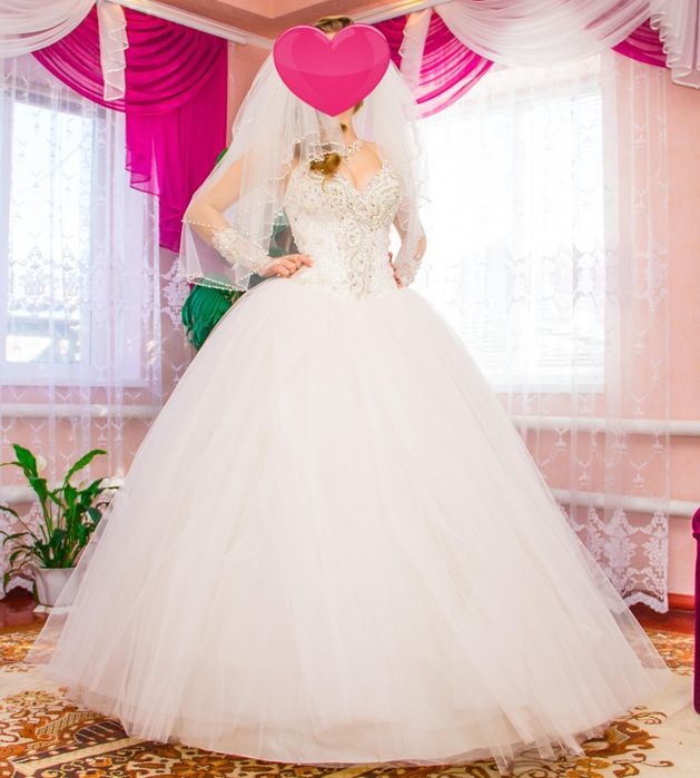 Продам свадебное платье Laure style