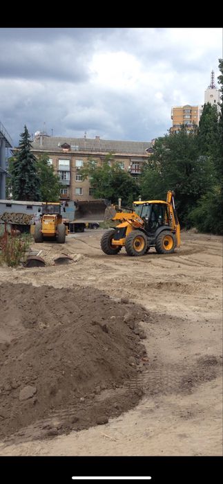 Оренда екскаватора Навантажувача JCB