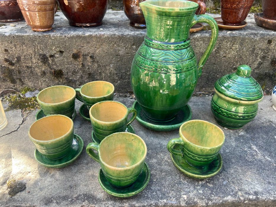 Serwis 6 filiżanek z dzbanem i cukiernicą Rędocin