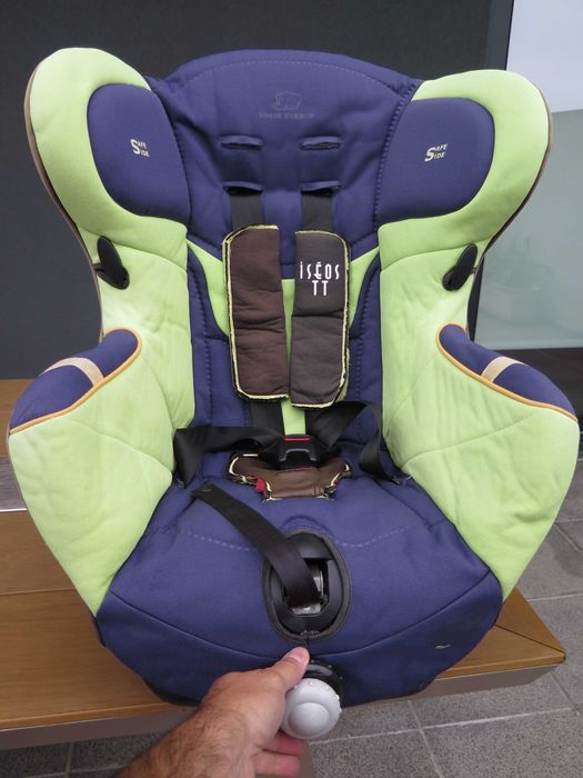 Cadeira proteção até 18 kg Bebe Confort ISÉOS TT