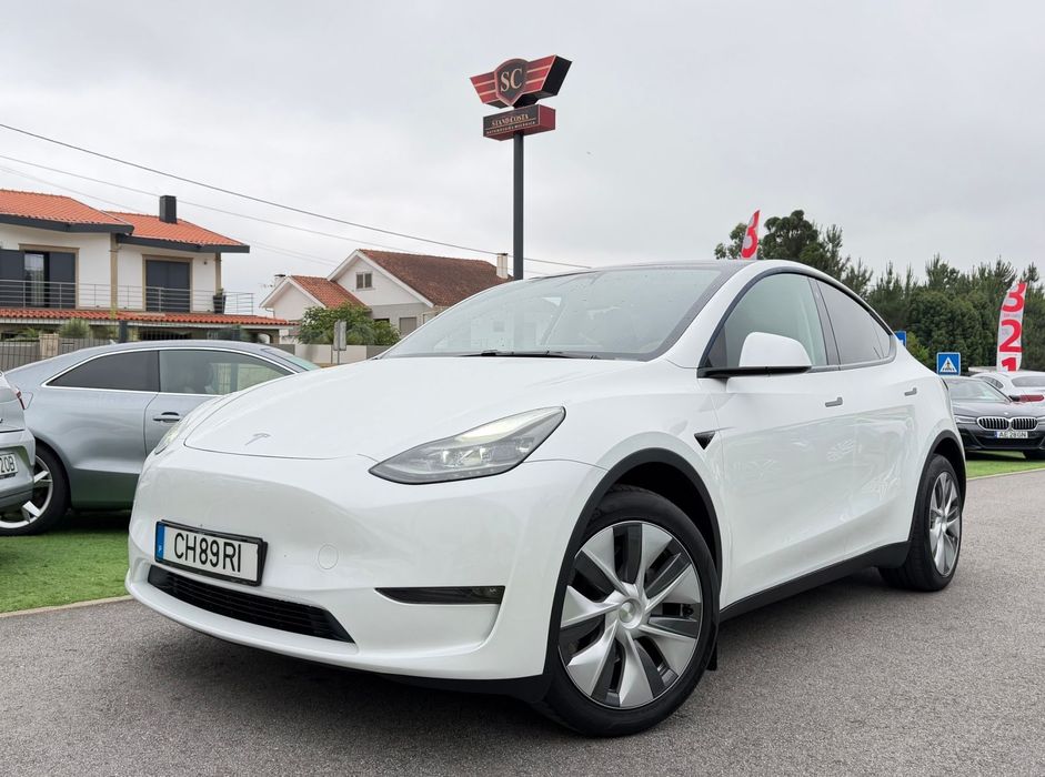 Tesla Model Y Long Range Tração Integral