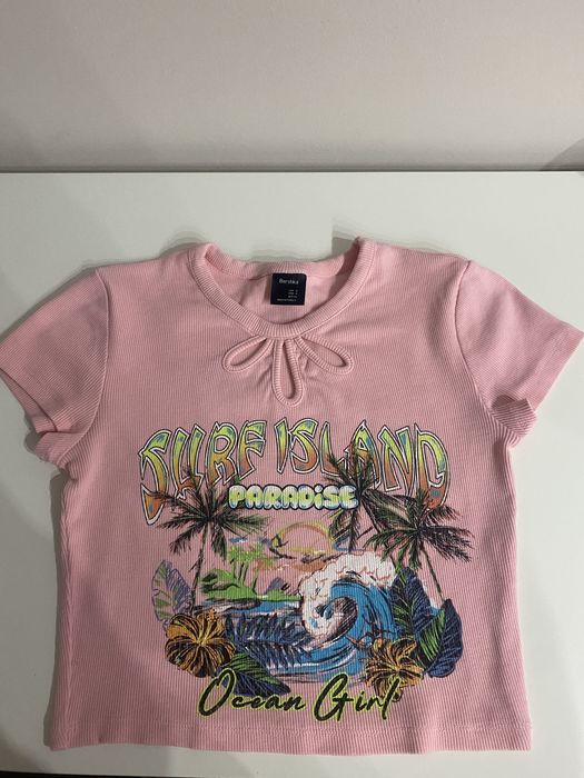 Różowy crop top z krótkim rekawkiem
