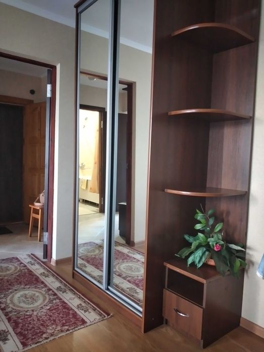 1 кімн. кварт., центр, пр.Свободи. поруч санаторії, парк, річка