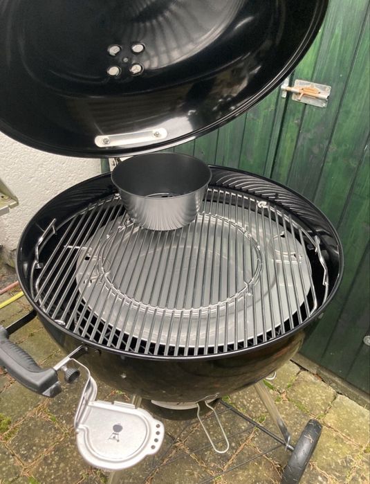 Вугільний гриль Weber Master-Touch GBS E-5770