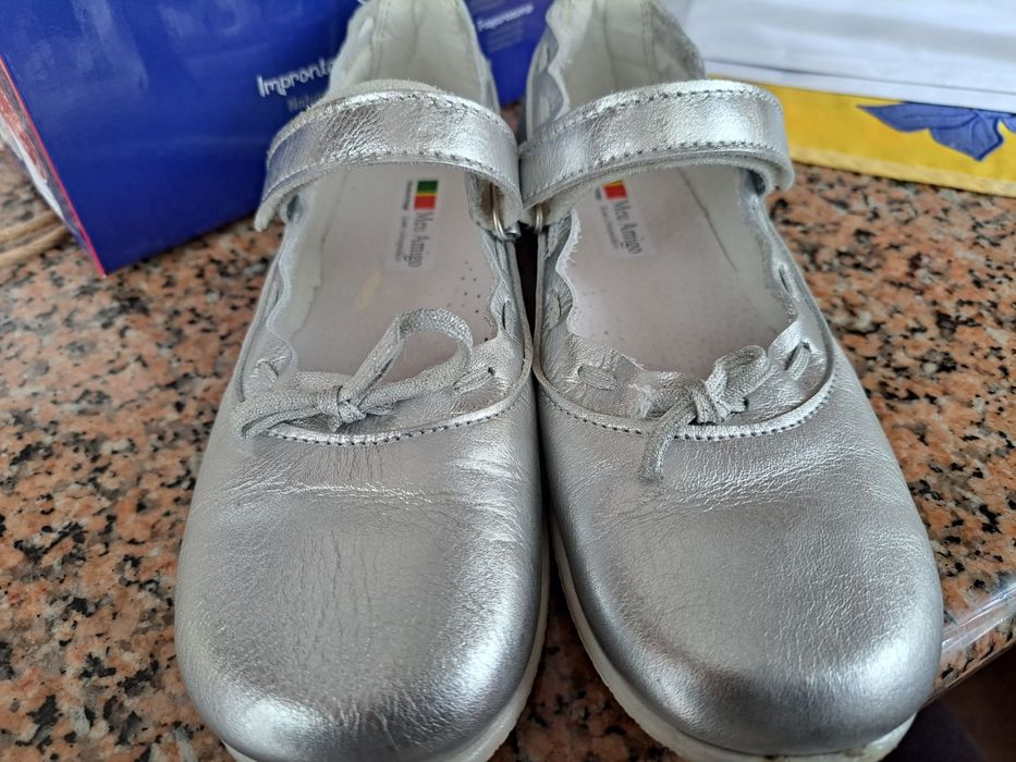 Sapatos de menina