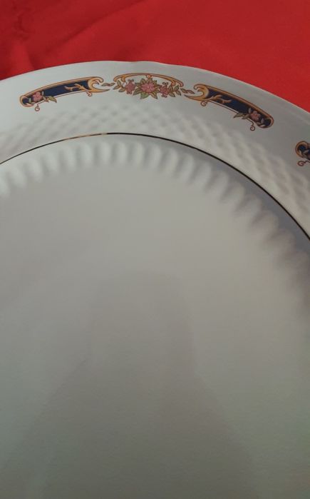 Serviço jantar pintado à mão  ERICA 80 peças