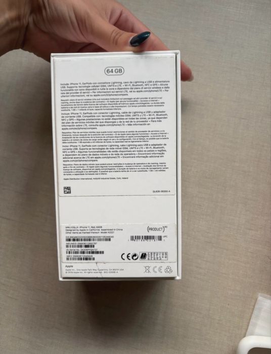 iPhone 11 64GB (PRODUCT)RED – Desbloqueado