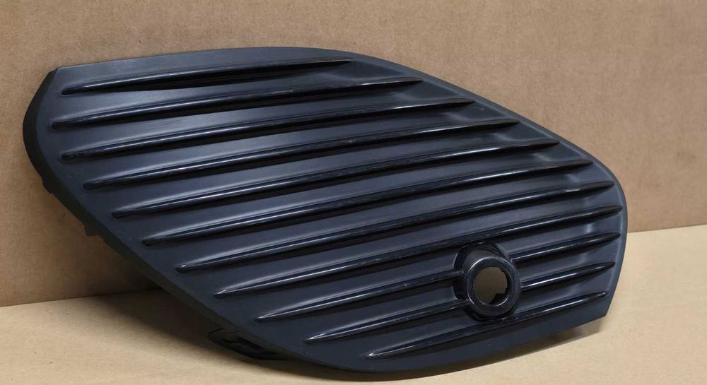 Комплектующие к бамперу решетки разборка Mercedes EQE X294 294 SUV