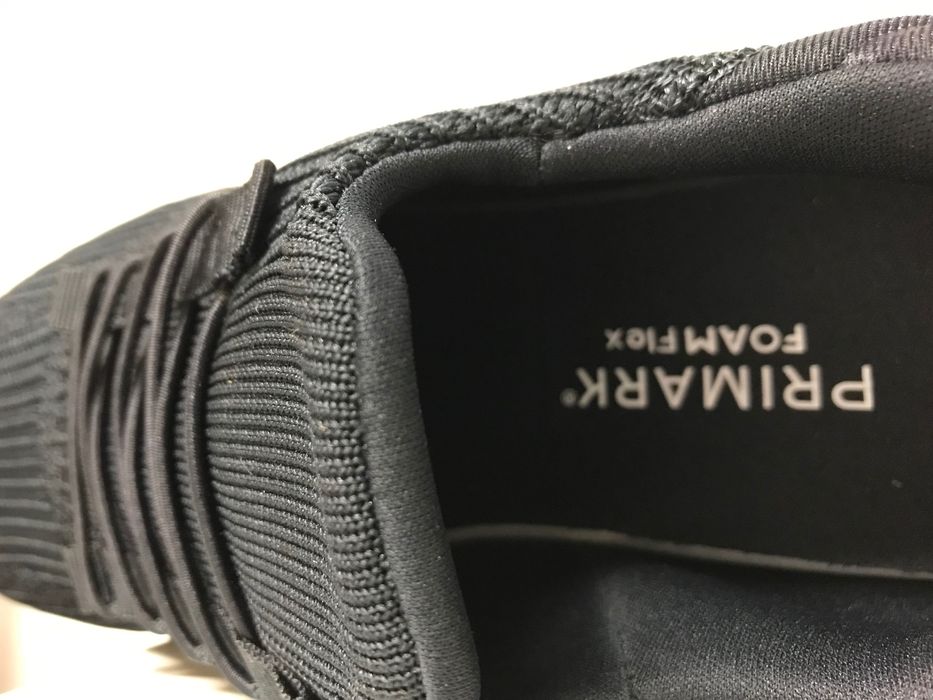Buty wsuwane Primark - rozmiar 42 – Komfort, amortyzacja, styl!