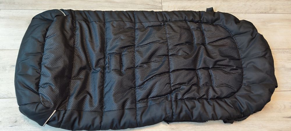 Śpiworek BOZZ do wózka na sanki