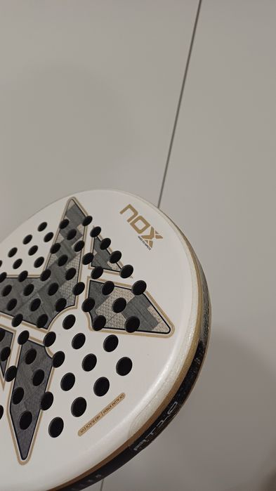 Raquete padel Nox AT10 Genius 12K Alum Xtrem Agustin Tapia 2026