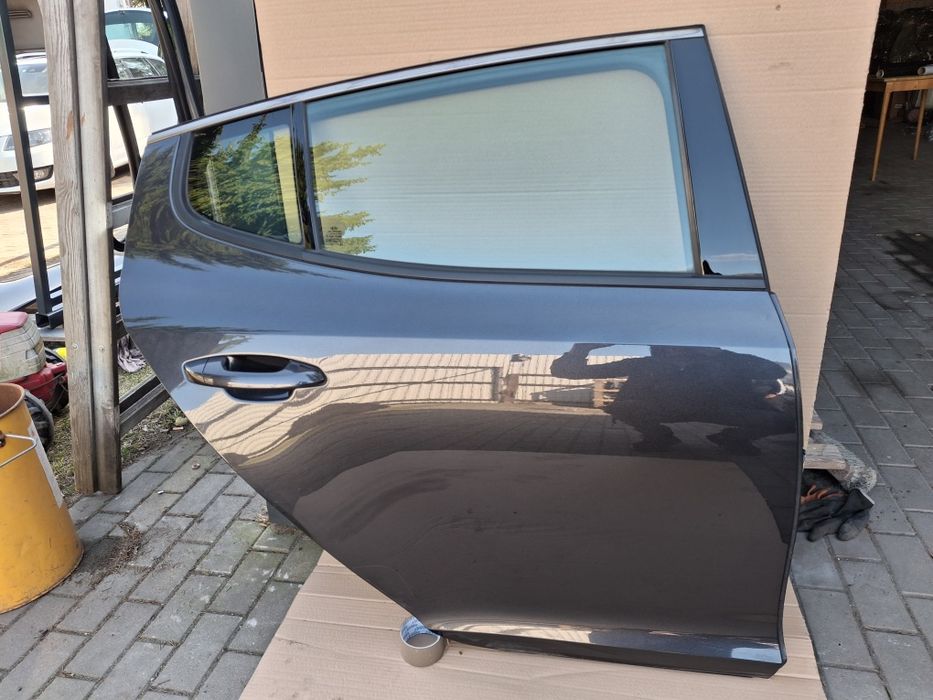 Drzwi Prawy Tył Kia Stinger, kolor P2M