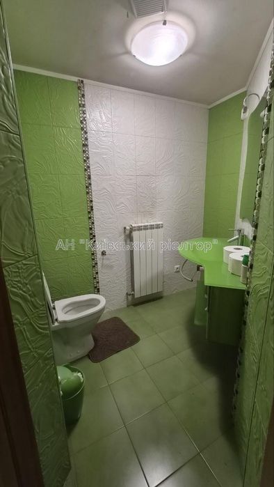 Оренда розкішного будинку 450 кв.м, у Віті-Поштовій, вул. Незалежності 2