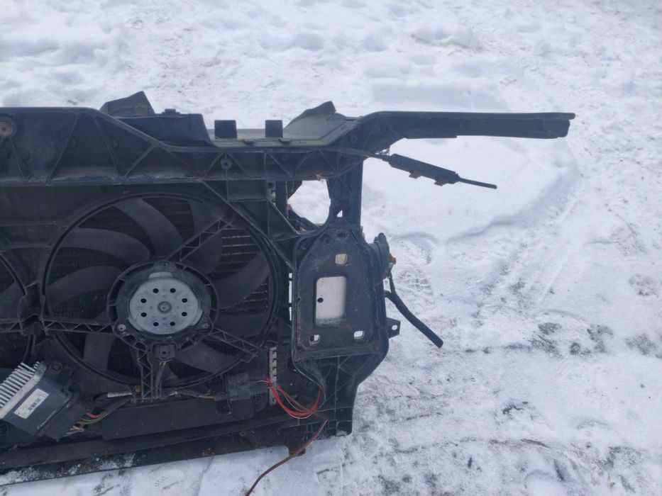 Телевізор Audi a4b8  A4 B8 2008-2011 2.0 TDI 2.0 бенз маханіка