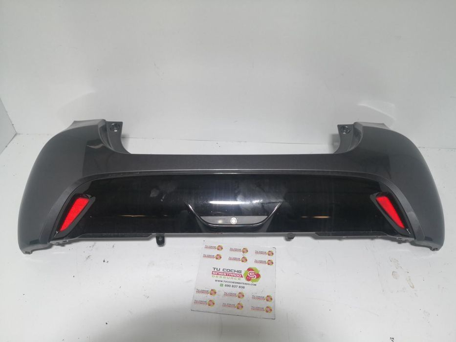 Para-Choques Traseiro Toyota Yaris Xp21