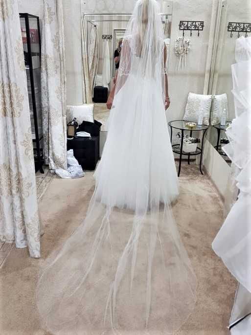 Suknia Ślubna 'Relevance Bridal' - Rozmiar 38 / Kolor Ivory