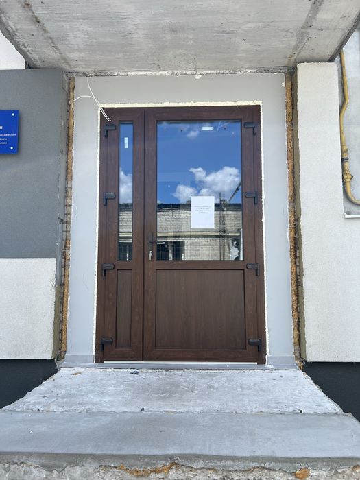 Вікна Двері Штори Москітні сітки Монтаж
