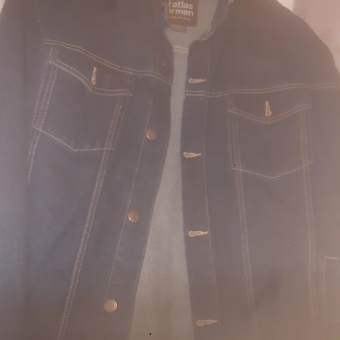 Śliczna  meska  kurtka  Jeans