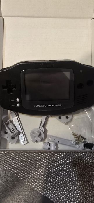 Game boy advance Orginalny wyświetlacze +skorupa+przyciski+śruby.