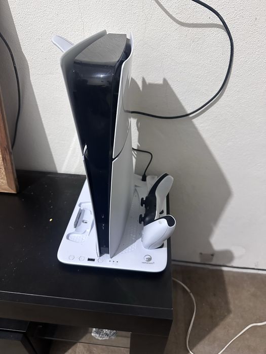 Ps5 slim 1TB digital