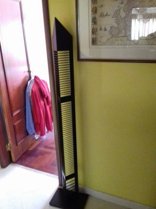 Suporte Cd/Dvd/ metal preto.