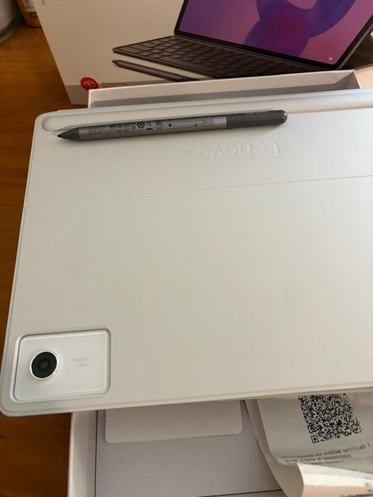 Lenovo Idea Tab Plus
