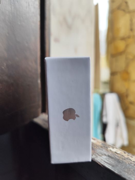 Apple airpods 4 novo selado