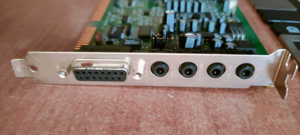 Sound Blaster Creative AWE32 CT3910 ISA