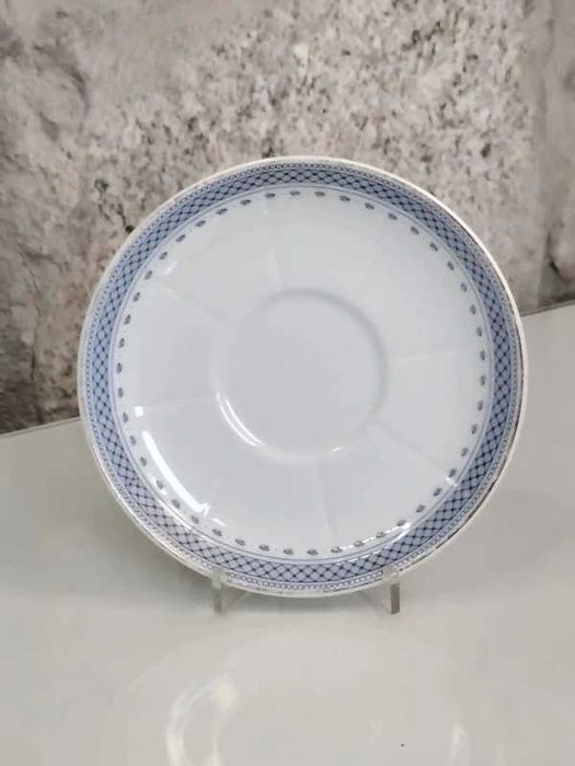 Prato Vista Alegre - Porcelana Portuguesa  ENVIO GRATIS