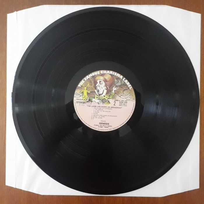 Genesis disco de vinil " The Lamb Lies Down on Broadway "