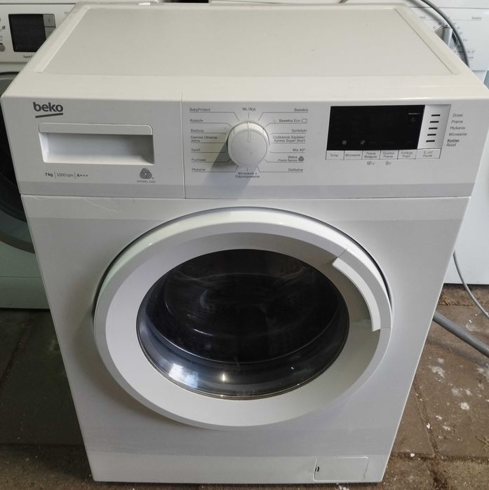 Pralka BEKO 7KG 1000/obr 45cm .GW.