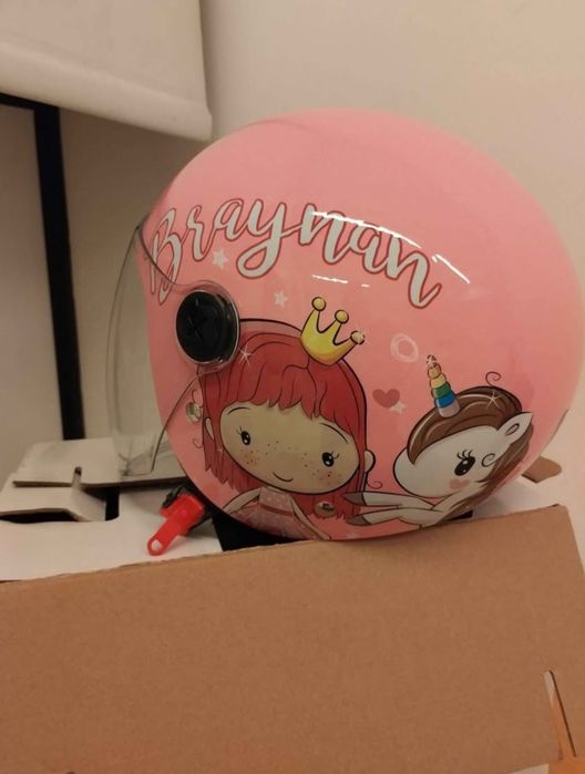 Capacete criança novo