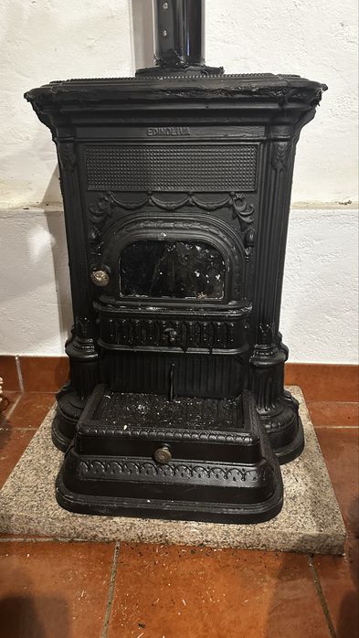 Salamandra ferro fundido