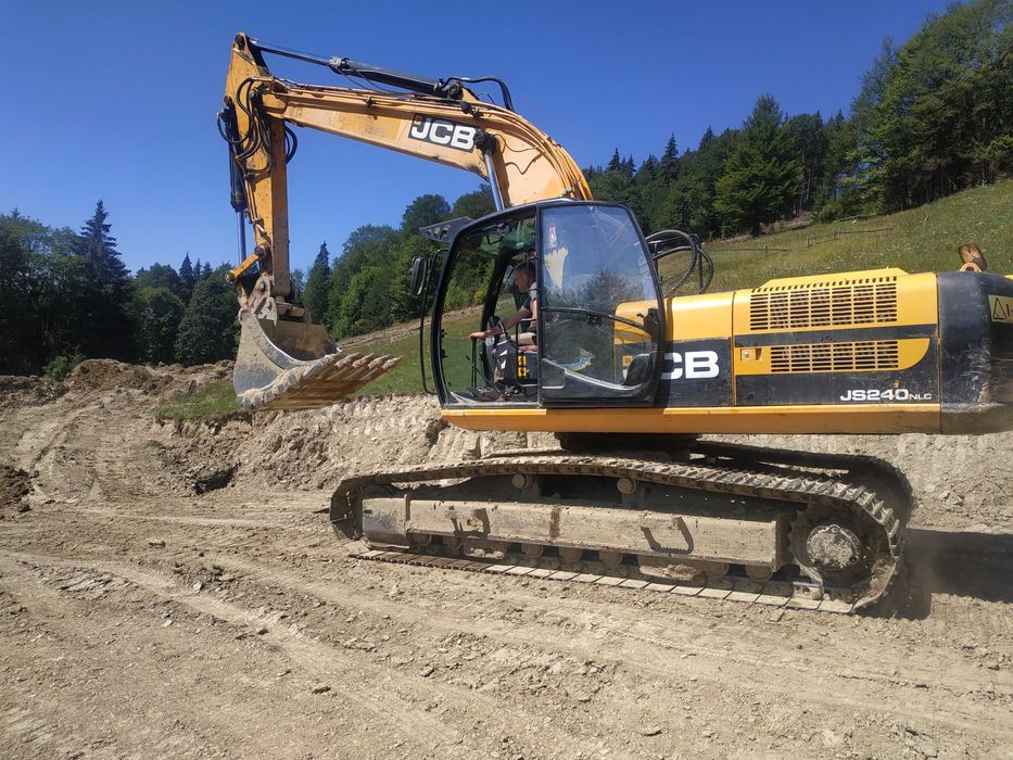 Послуги, оренда екскаватора, екскаватор-навантажувач JCB 3CX,